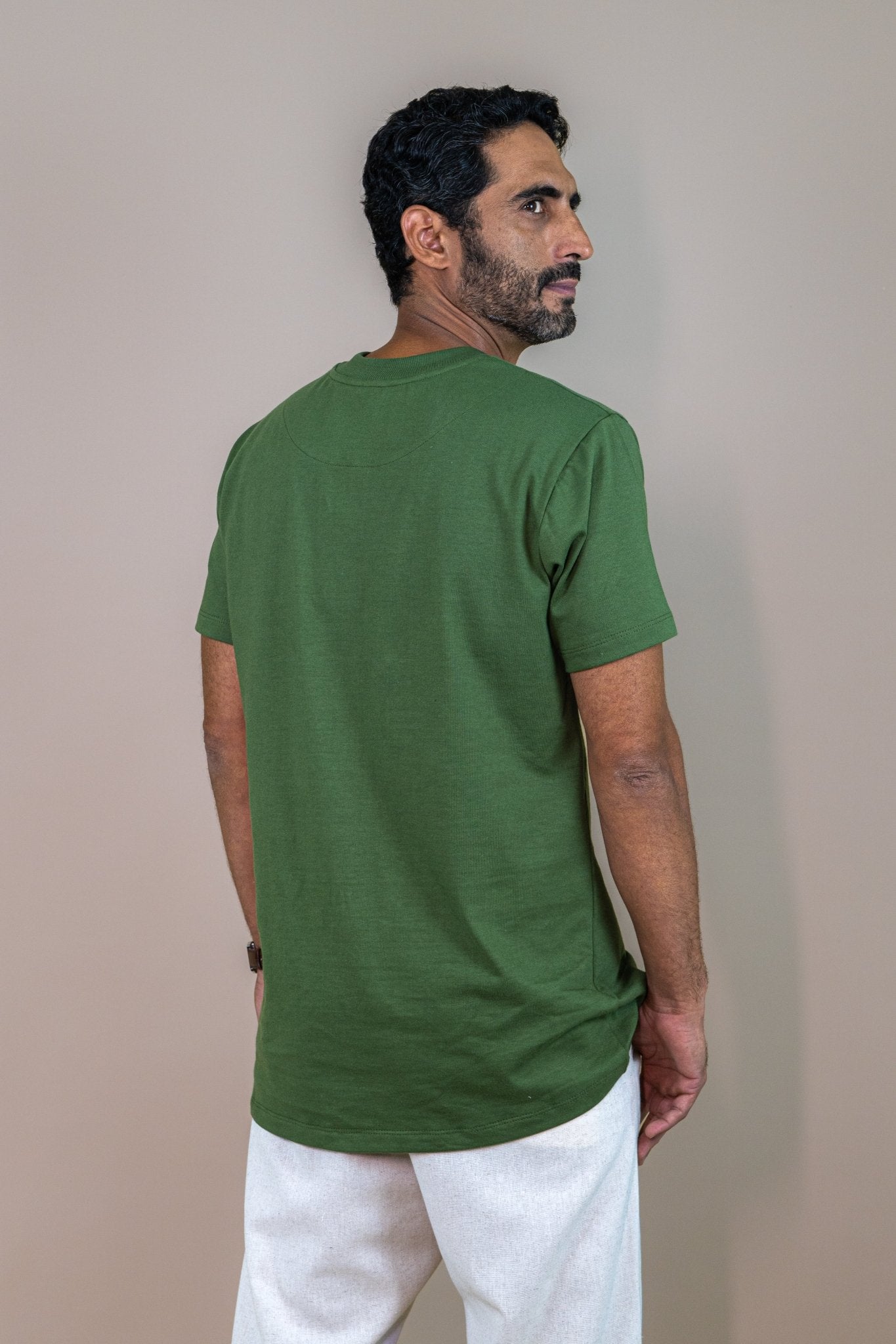 Camiseta Gola Média Heavy Cotton